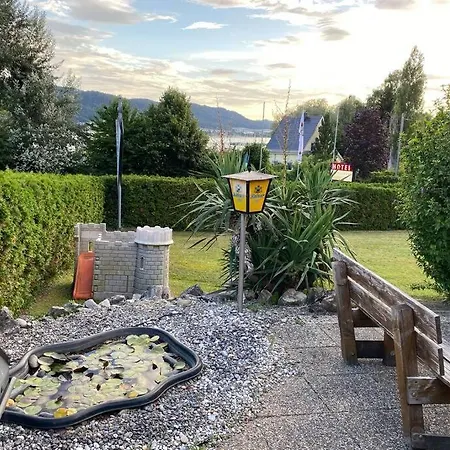 Die Seeblume - Ferienwohnung Mit Pool Und Seeblick Bodman-Ludwigshafen Exterior photo