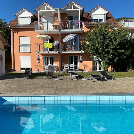 Die Seeblume - Ferienwohnung Mit Pool Und Seeblick Bodman-Ludwigshafen Exterior photo